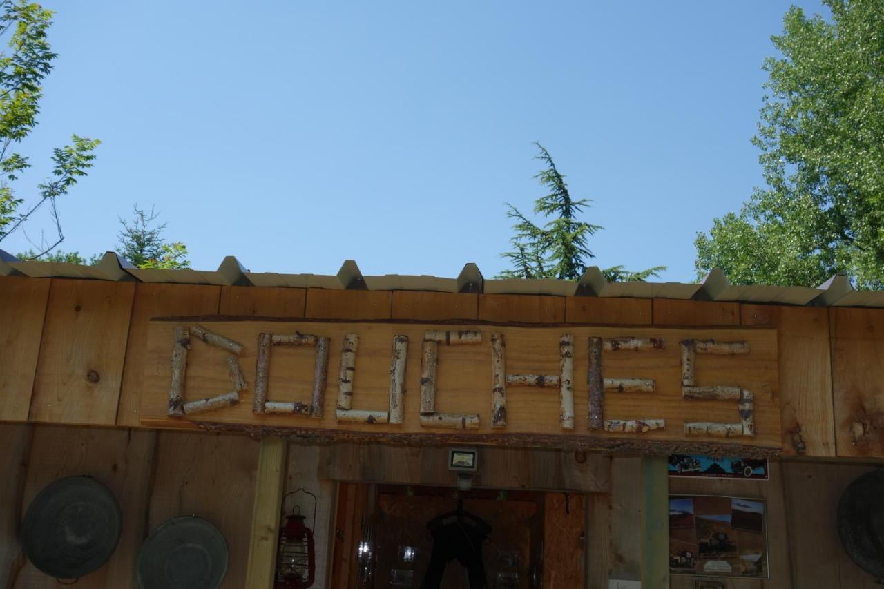 Levaltipis Hotel Saint-Gâtien-des-Bois Buitenkant foto