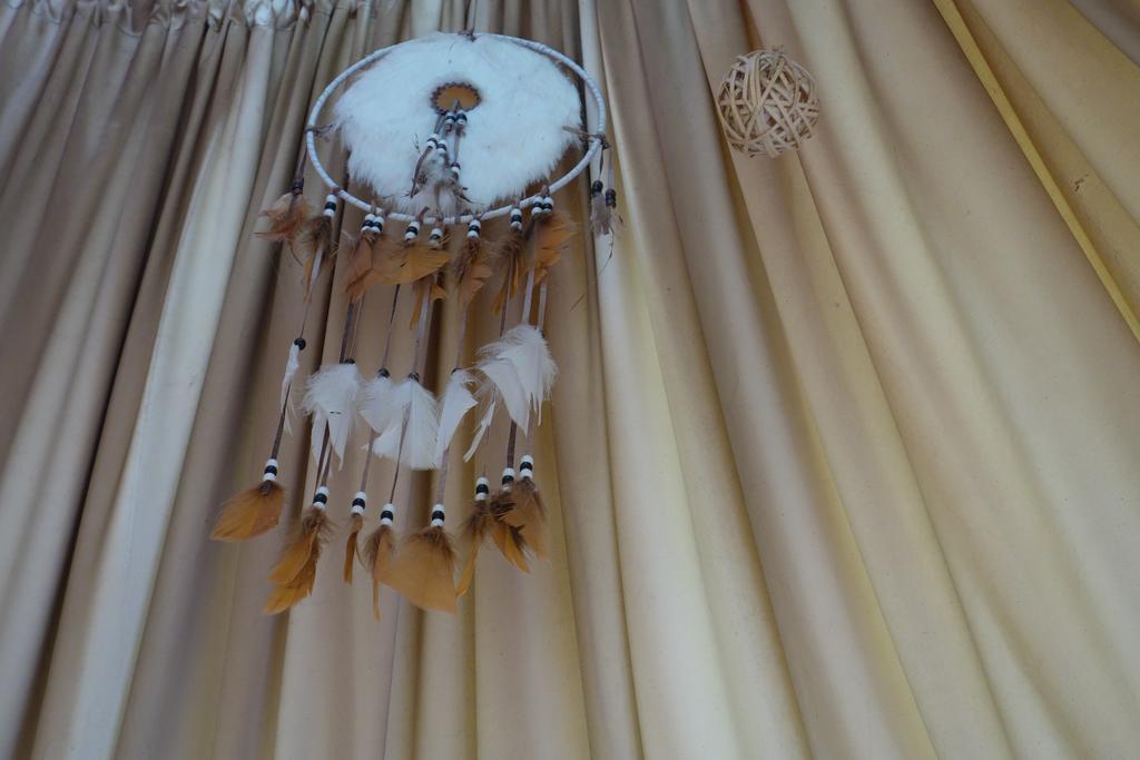 Levaltipis Hotel Saint-Gâtien-des-Bois Buitenkant foto